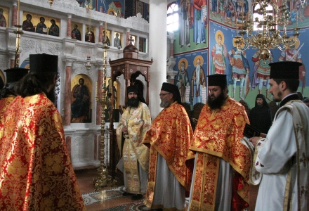 Архиерейско богослужение в исихастирио  „Св. Пантелеймон“ с. Смиров дол