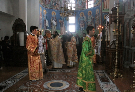 Архиерейско богослужение в исихастирио  „Св. Пантелеймон“ с. Смиров дол