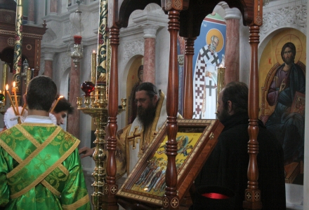 Архиерейско богослужение в исихастирио  „Св. Пантелеймон“ с. Смиров дол