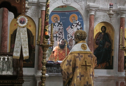 Архиерейско богослужение в исихастирио  „Св. Пантелеймон“ с. Смиров дол