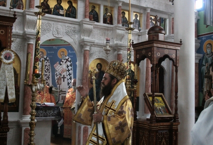 Архиерейско богослужение в исихастирио  „Св. Пантелеймон“ с. Смиров дол