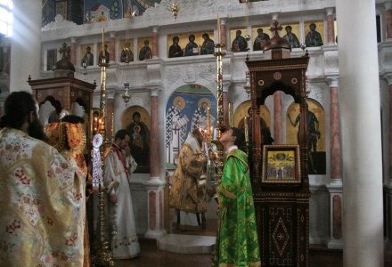 Архиерейско богослужение в исихастирио  „Св. Пантелеймон“ с. Смиров дол