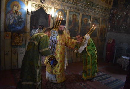 Монахът Захарий стана йеродякон