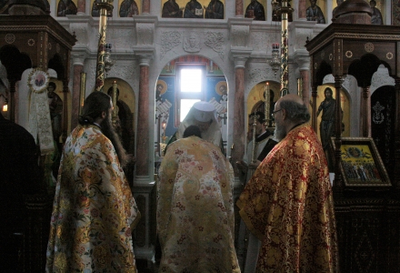 Архиерейско богослужение в исихастирио  „Св. Пантелеймон“ с. Смиров дол